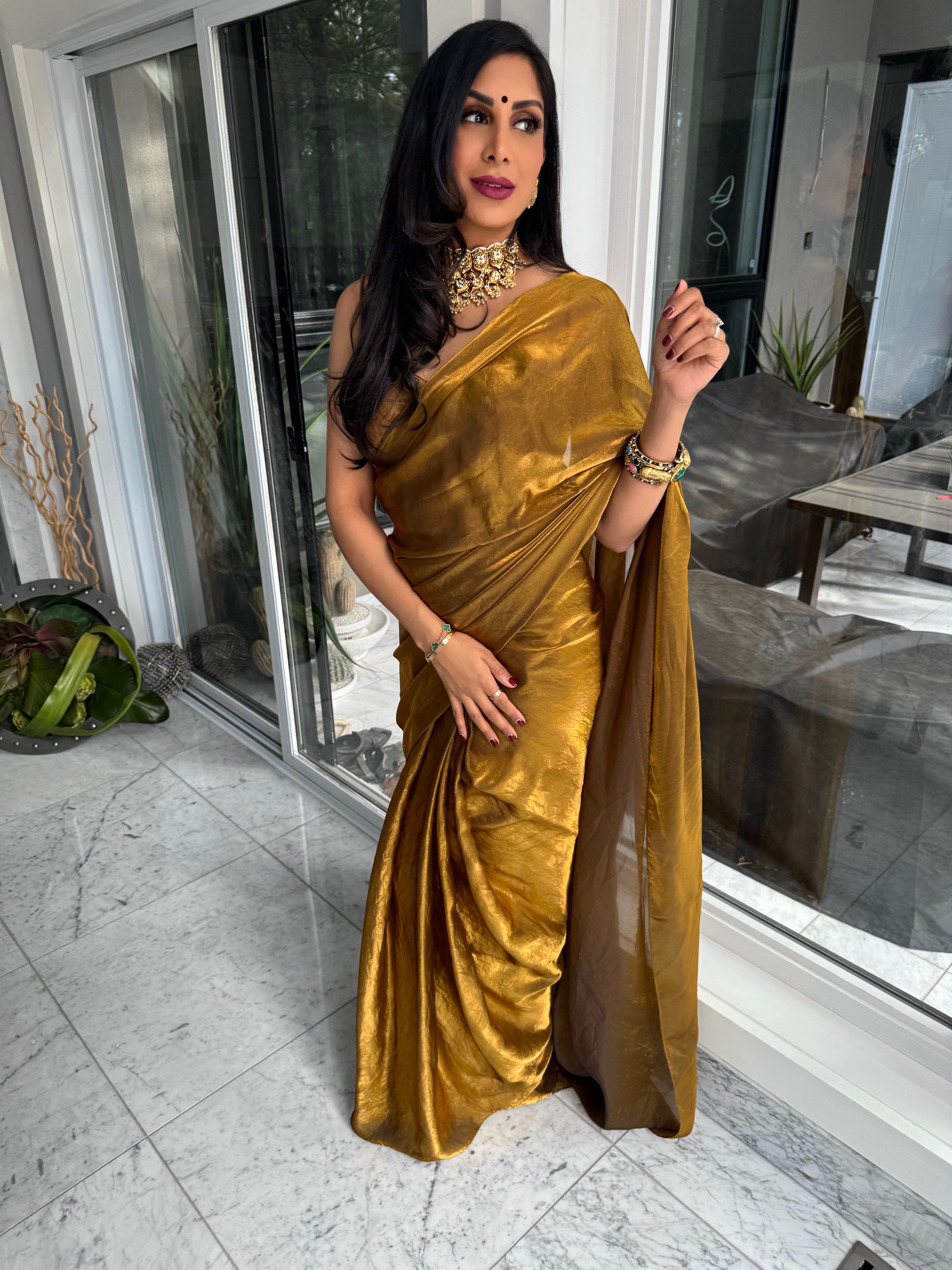 Sonika | Gold Saree