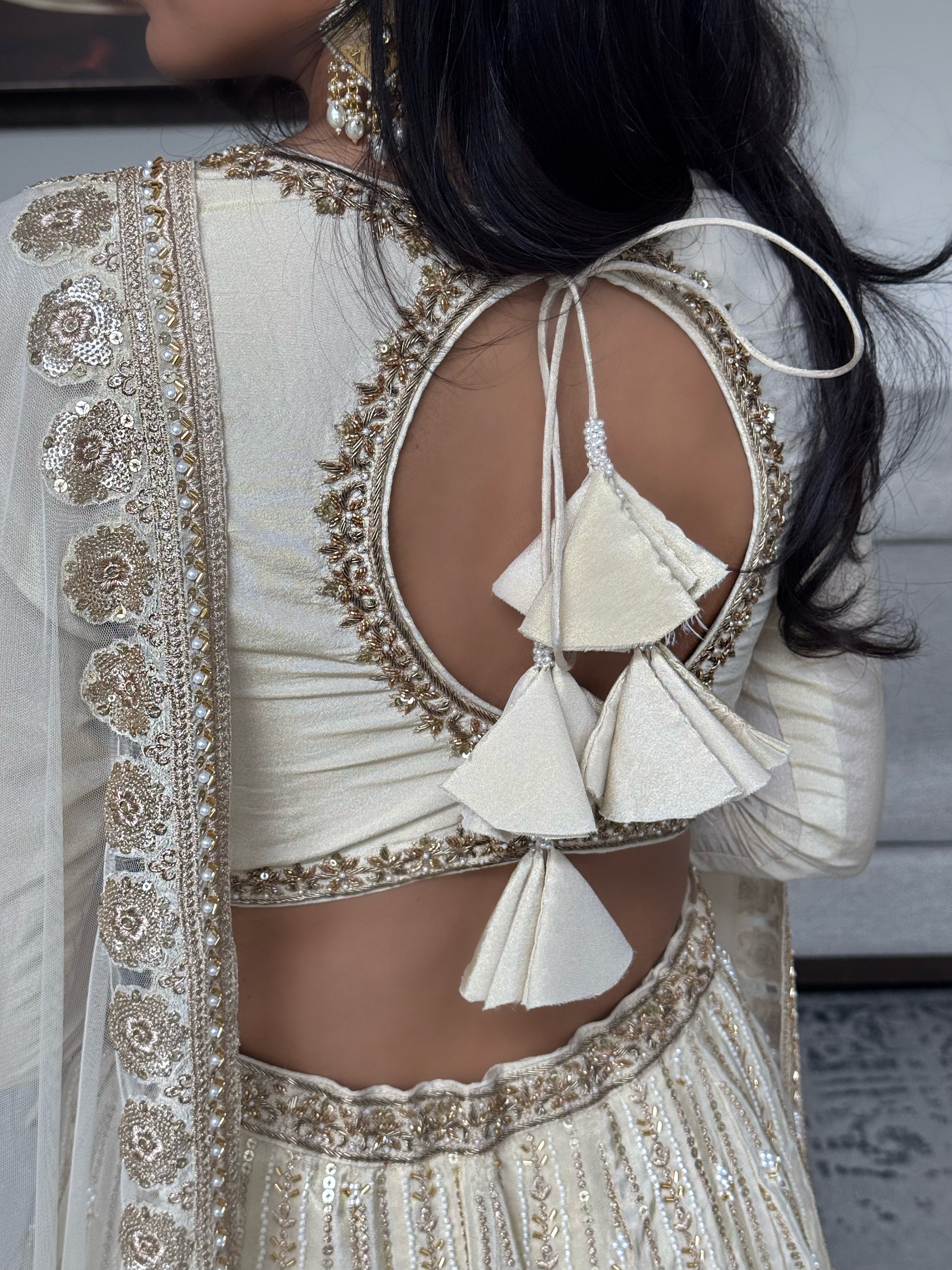Zehn | White Lengha