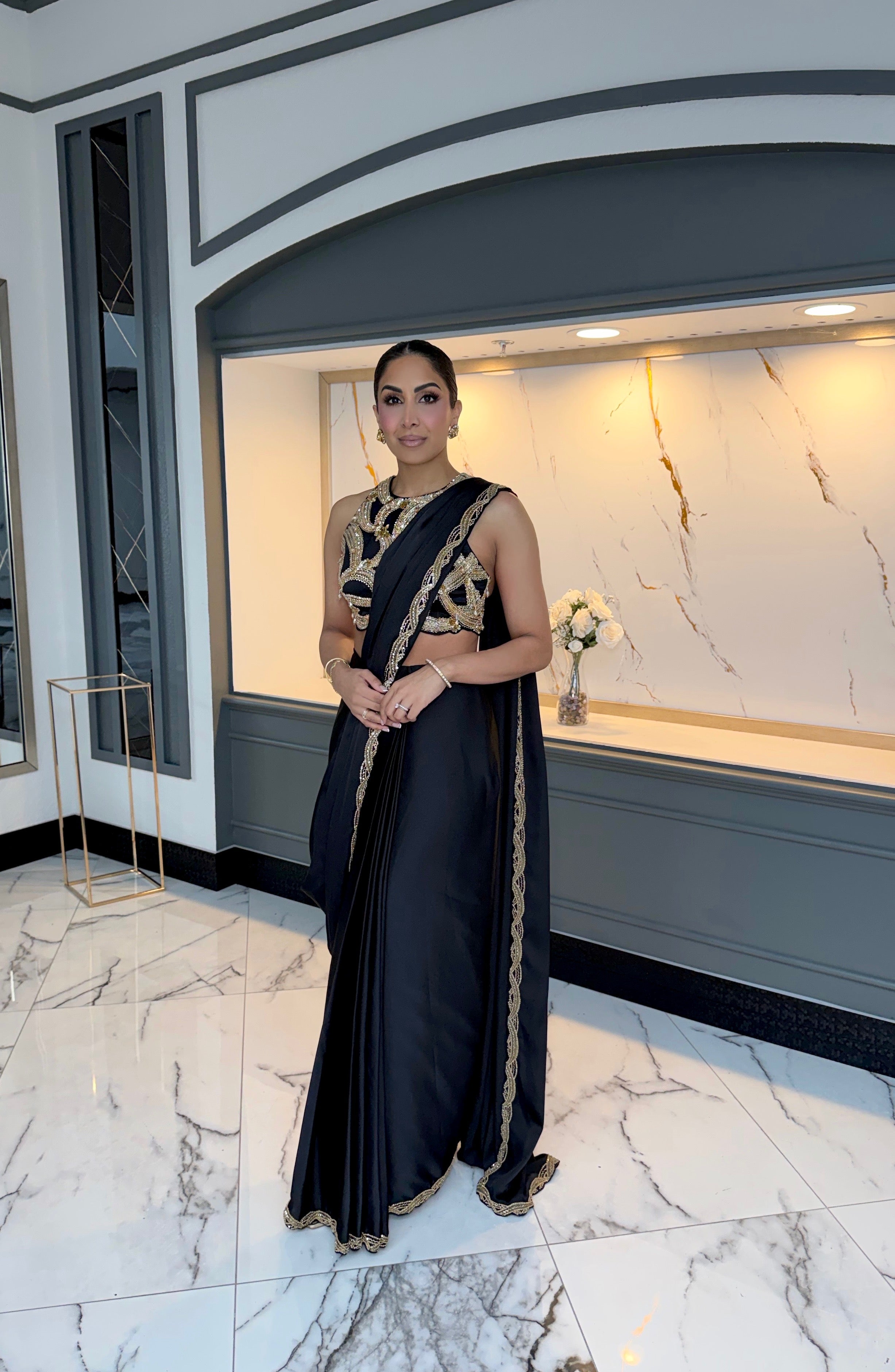 Vanta | Black Pre-pleated Saree