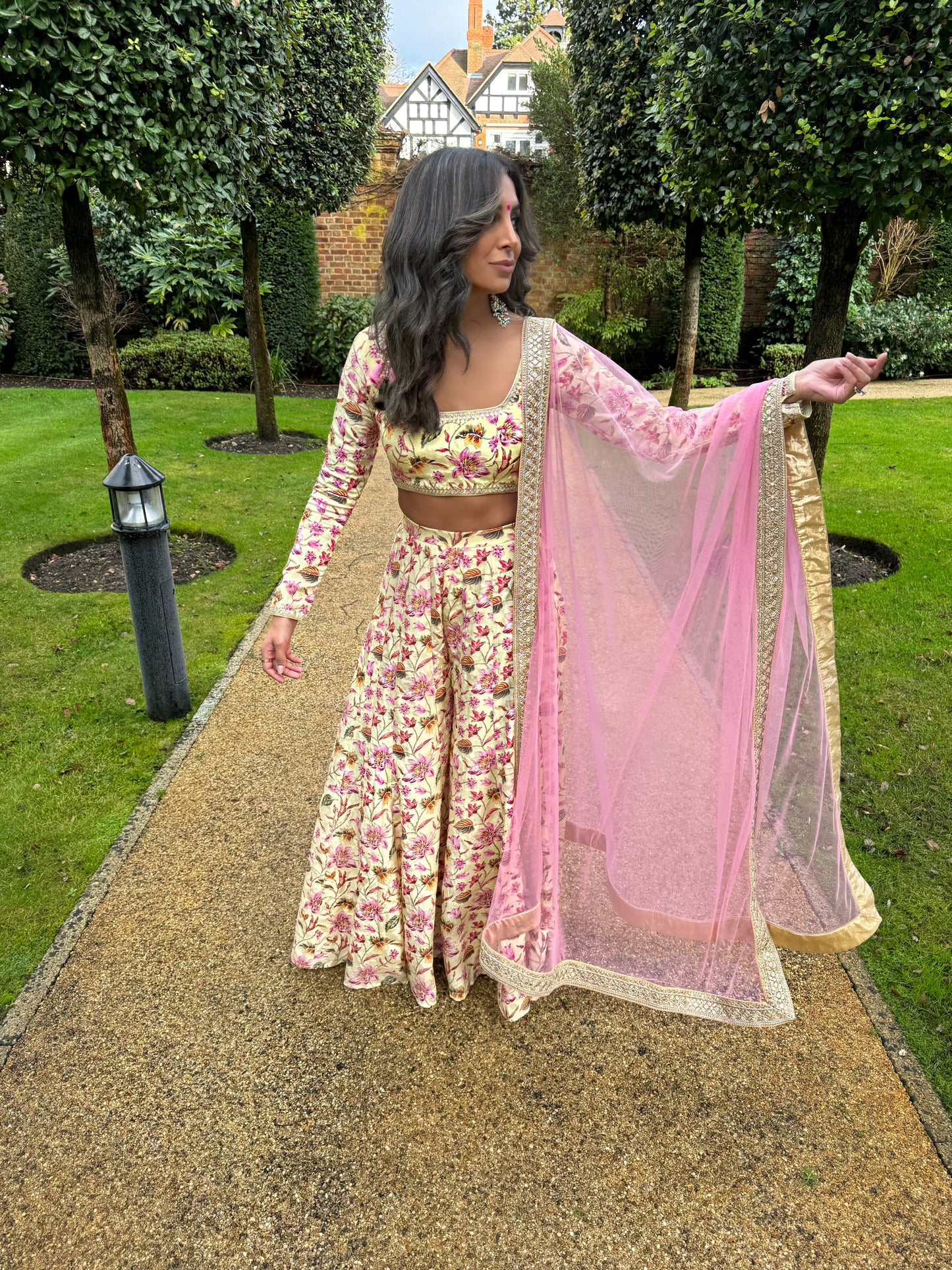 London | Floral Pallazo Ensemble