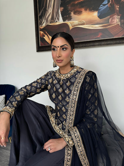 Smoked | Black Gharara