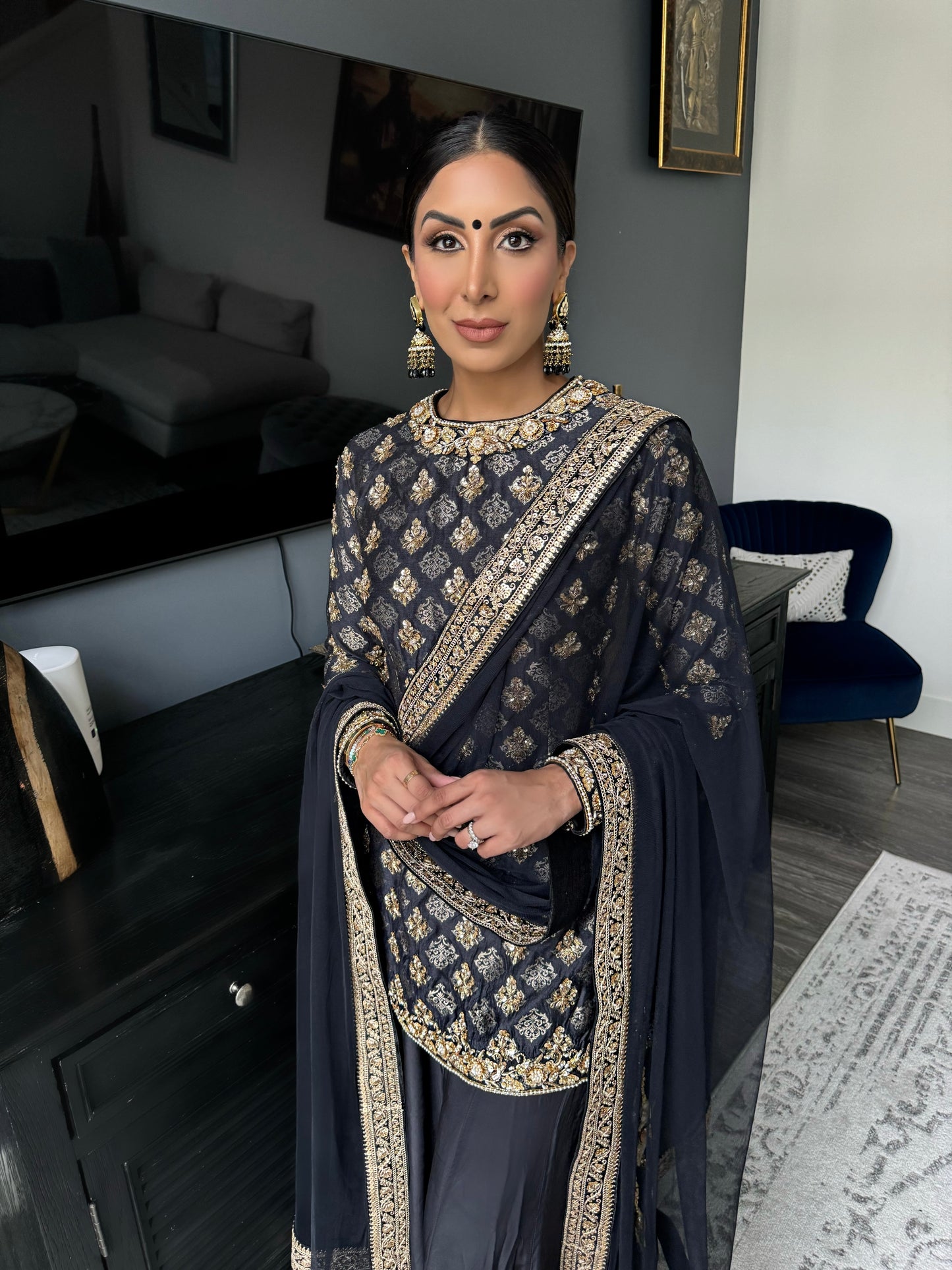 Smoked | Black Gharara