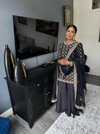 Smoked | Black Gharara