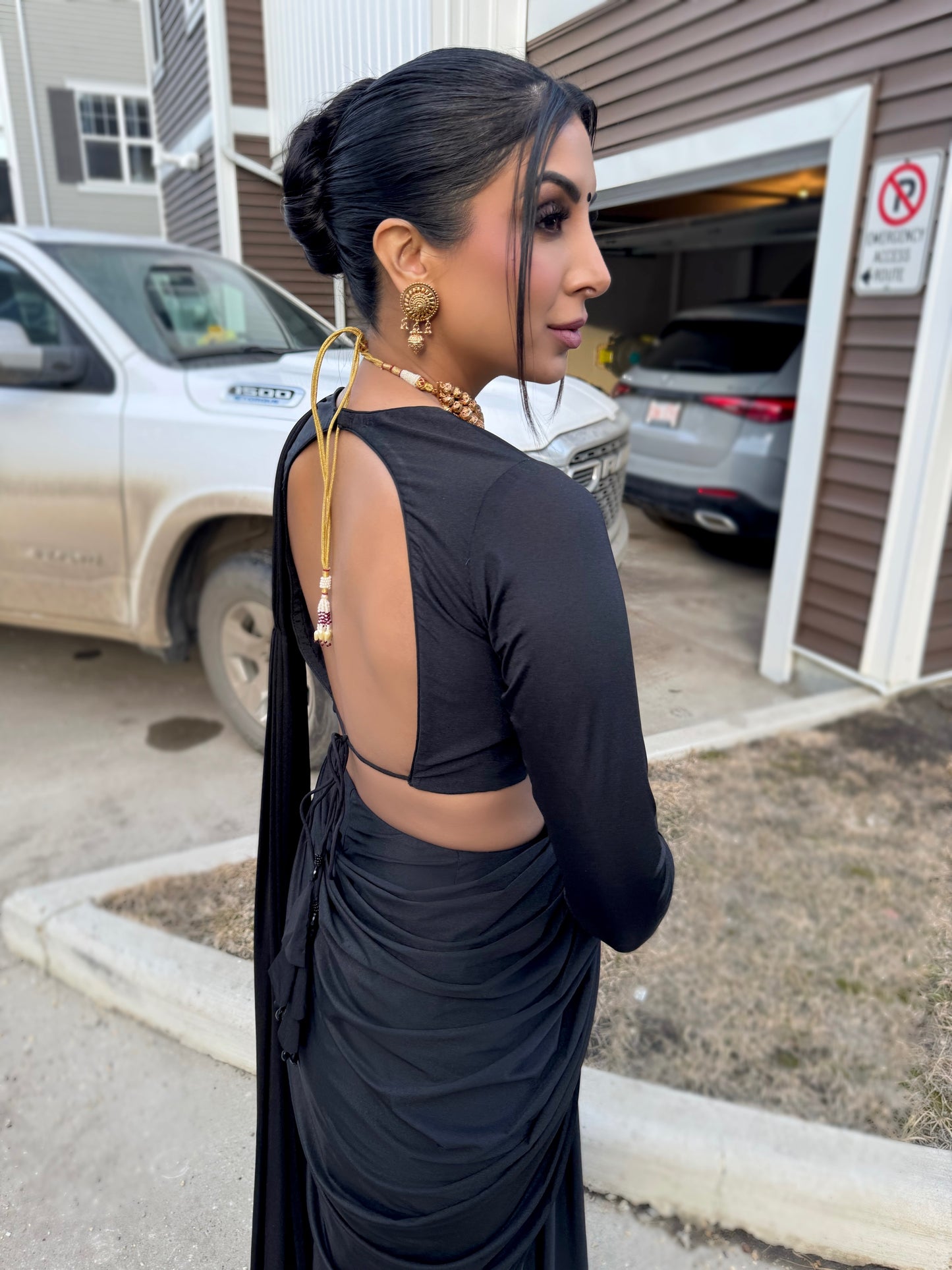 Luxe | Black Pre-Pleated Saree